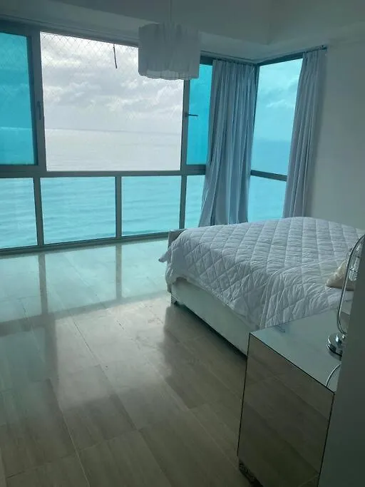 Habitacion Privada Con Vista Al Mar Ambar, Malecon Santo Domingo