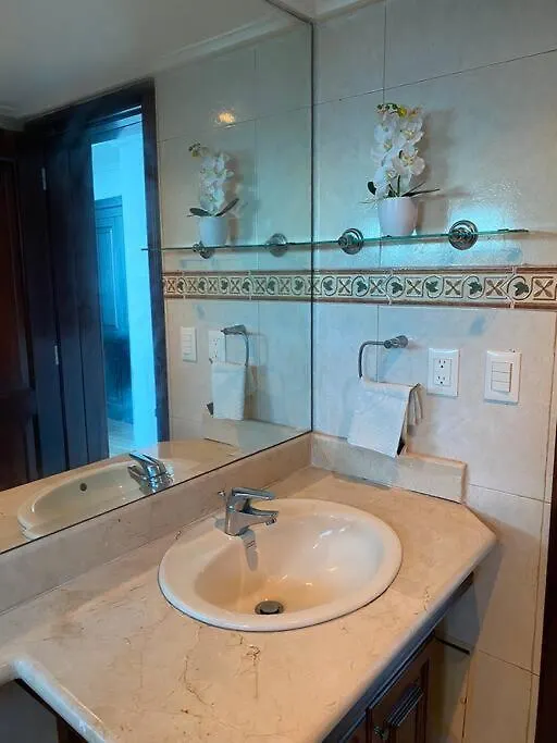 Apartment Habitacion Privada Con Vista Al Mar Ambar, Malecon Santo Domingo