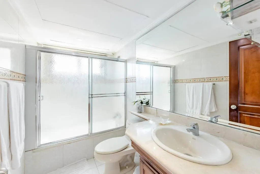 Habitacion Privada Con Vista Al Mar Ambar, Malecon Santo Domingo